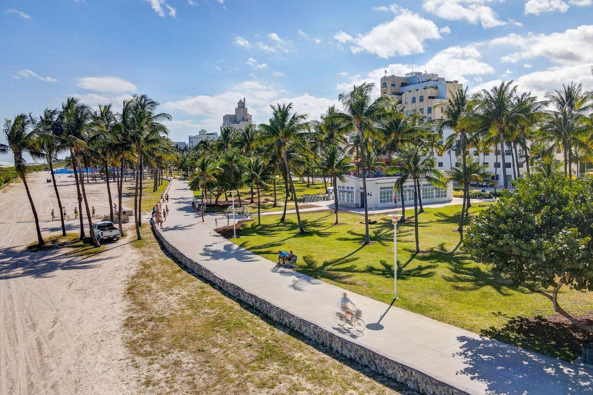 Ocean Drive Deco Apt W/2 Queen Beds, Steps 2 Beach Miami Beach Extérieur photo
