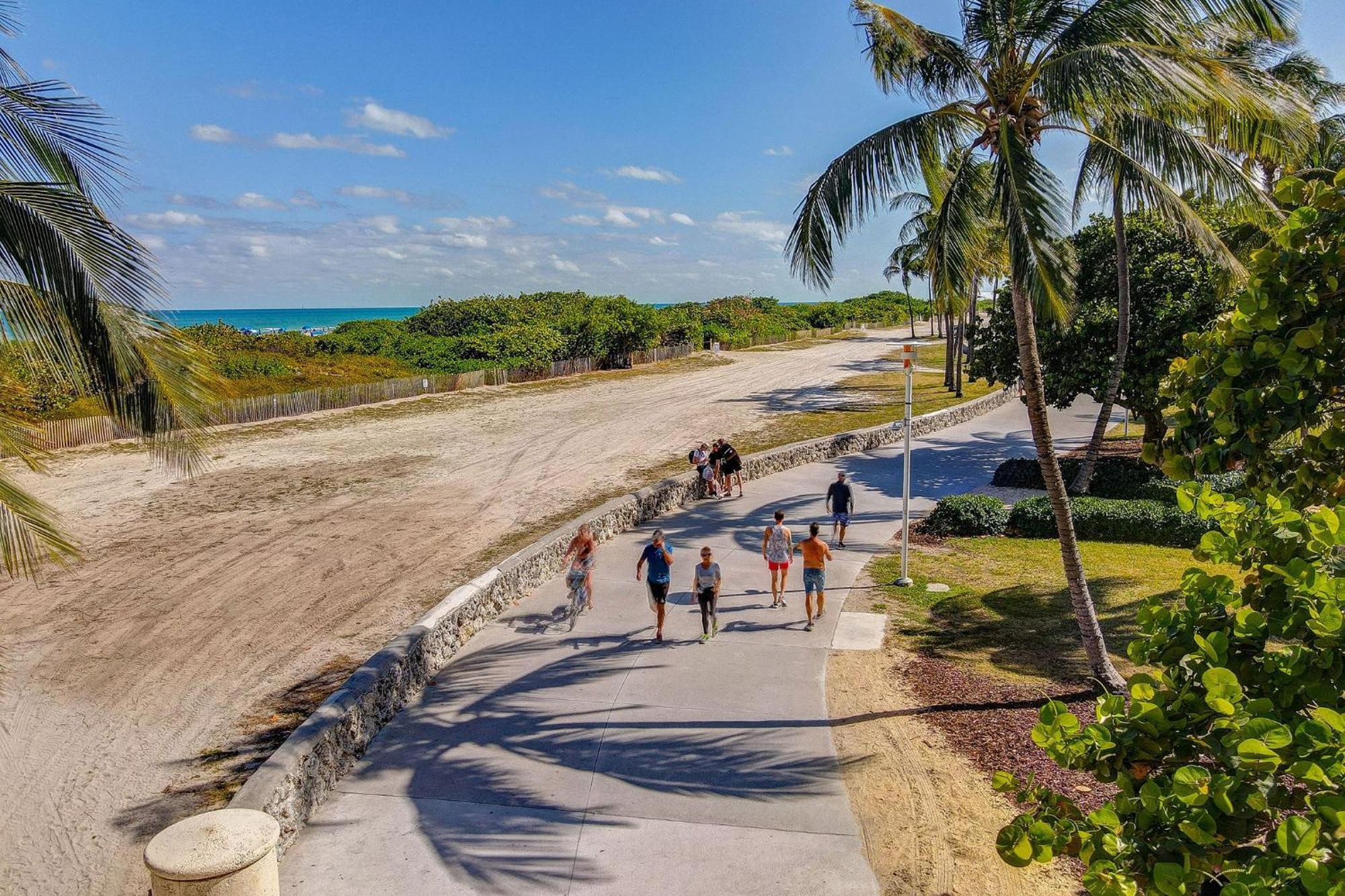 Ocean Drive Deco Apt W/2 Queen Beds, Steps 2 Beach Miami Beach Extérieur photo