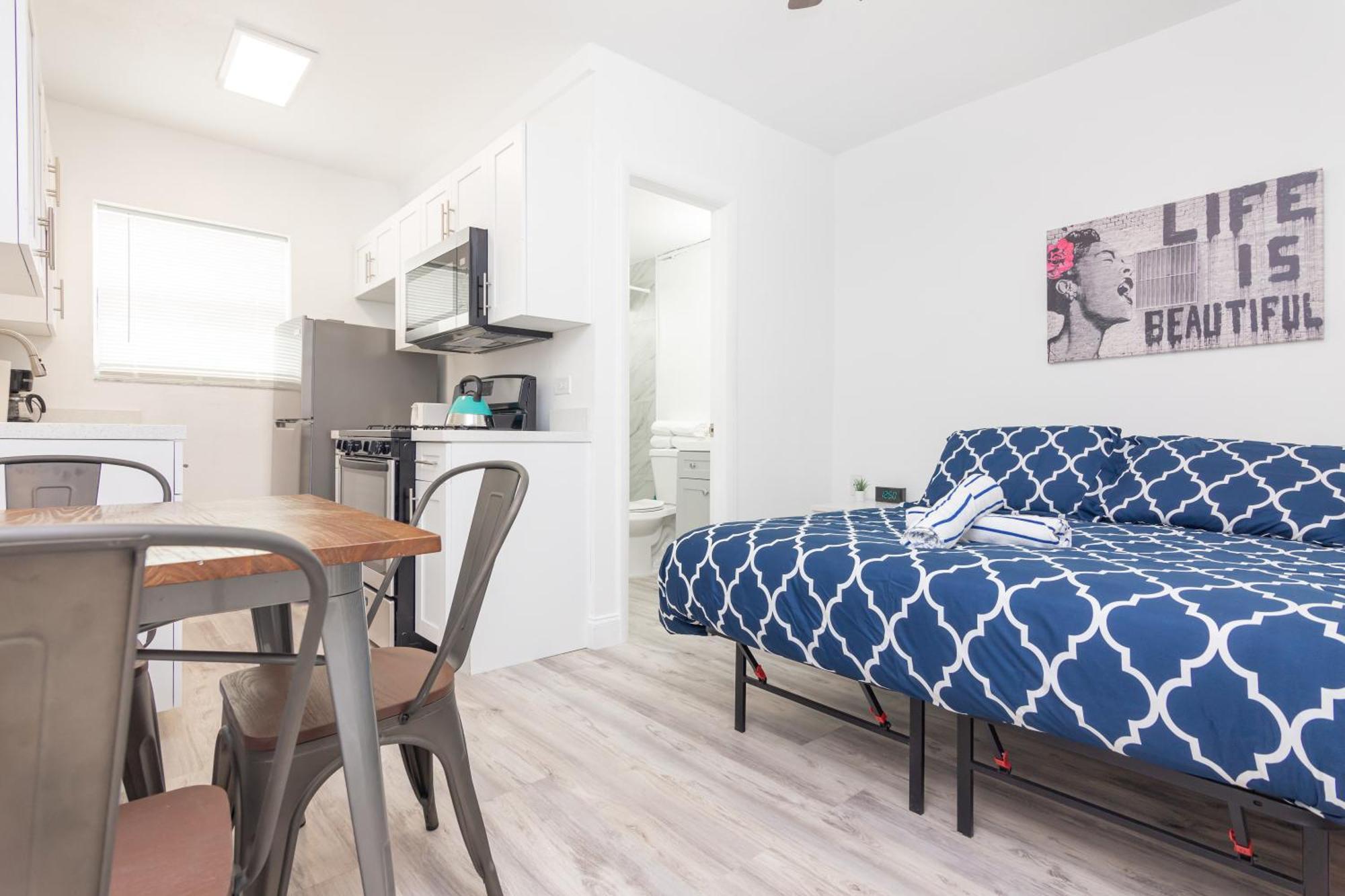 Ocean Drive Deco Apt W/2 Queen Beds, Steps 2 Beach Miami Beach Extérieur photo